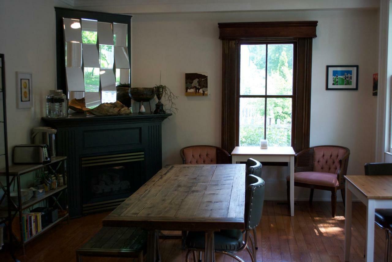 Queen Regent Bed & Breakfast Niagara-on-the-Lake Extérieur photo